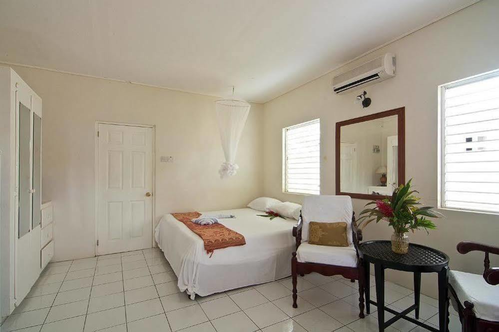 Keegans Beachside 호텔 Bequia Island 외부 사진